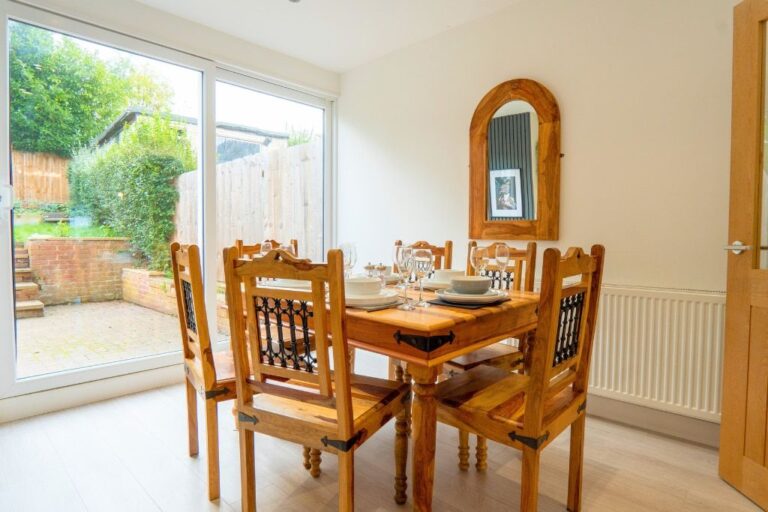Modern Sheldon 3BR Near NEC & BHX